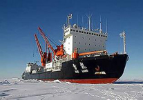“雪龙号”南极科考船参与失联航班搜救工作