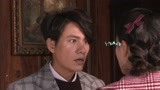 脱身现场：坤哥亲身示范“投怀送抱”