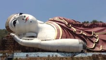 世界上最大的一尊卧佛，隐藏在缅甸大山里，面部带着诡异微笑！
