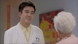 心术：老太太出院了，孙子从国外回来，她只想出去见他一面！