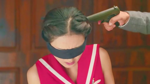 时髦少女才出门就遭绑架