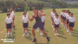 小飞侠：肌肉老师要跟小学生比赛，小孩会武术，太厉害了！