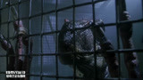 侏罗纪公园3：恐龙还挺聪明，还会爬围栏，还好博士反应快