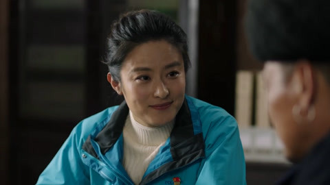 《金色索玛花》万月夸诗薇很励志 村民找古达评理-片花-高清影音线上