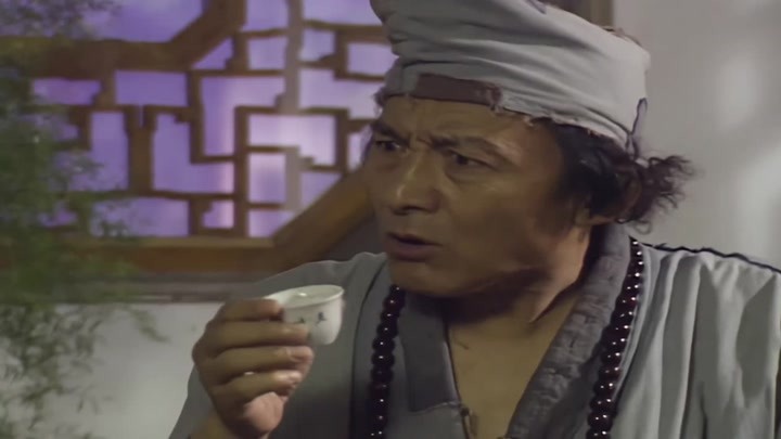 济公游记:酸秀才靠济公当上大官,谁想报答济公的,却是一杯毒酒