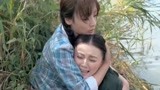 女人：欣梅救下落水闺蜜，心上人来帮忙，竟一把抱住了闺蜜