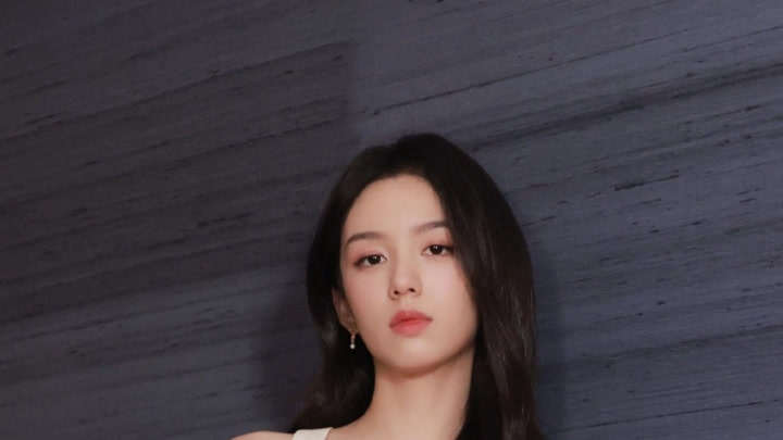 李冰冰 