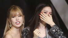 T-ara时隔5年再获1位 智妍捂脸蹲地大哭