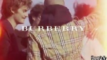 摄影师Juergen Teller携手模特Adwoa Aboah推出Burberry 时尚集锦