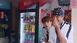 冰淇淋店 小猪顺利找到冷酷钥匙 ——《极限挑战第3季》