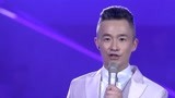  中国梦之声：小伙唱跳英文歌，不料韩红二话没说，直接通过！