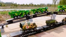 火车运输玩具车轨道模型
