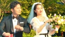 《奔跑吧》关晓彤穿白婚纱，和李晨举行“婚礼”，不怕鹿晗吃醋？