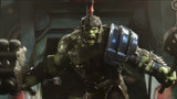 绿巨人身穿战甲，对战狂暴雷神，漫威奇幻电影《雷神3》