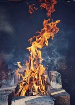  Zheqi's Dream of Burning Firewood sub español doblaje en chino