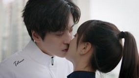 線上看 《賀先生的戀戀不忘》打高爾夫甜蜜放閃 親密接觸來個浪漫之吻 帶字幕 中文配音，國語版