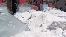 [图]黑龙江飘鹅毛大雪市民1秒入冬，地面最厚积雪5厘米