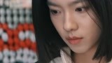 《摇滚狂花》小视频：彭莱回国撕庄达菲的伞
