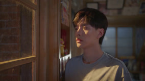 Watch the latest EP13 Zuo Qiandai throws away the painting given by Ye Qi online with English subtitle for free English Subtitle