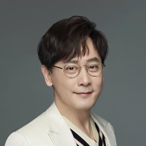 Qiu Xinzhi
