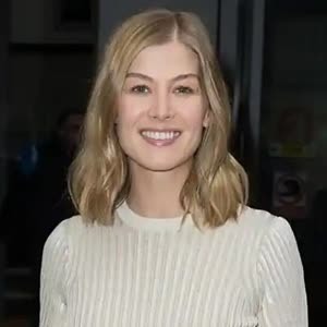 Rosamund Pike